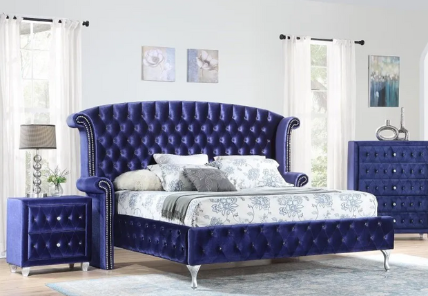 Evangeline Queen Bed