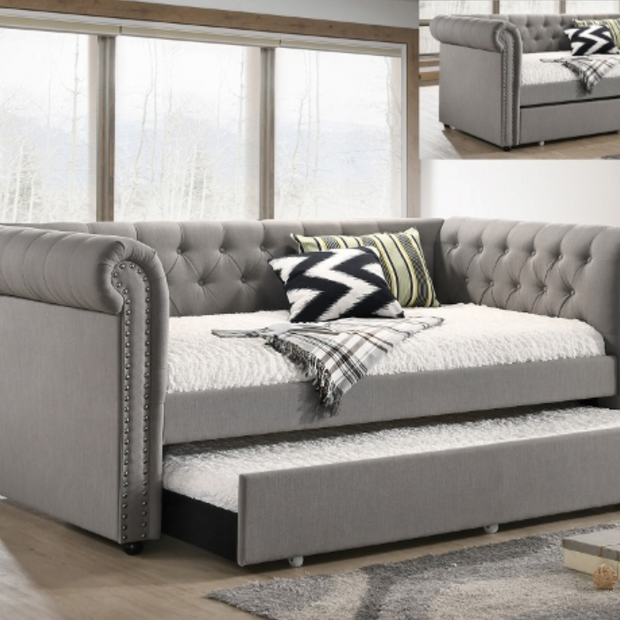 Dove Daybed