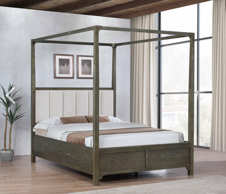 Gran Park Queen Canopy Bed