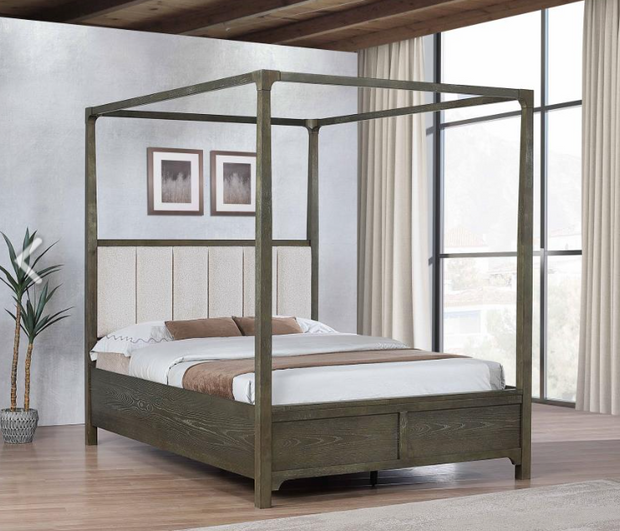 Gran Park Queen Canopy Bed